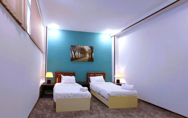 Crossway Hotel