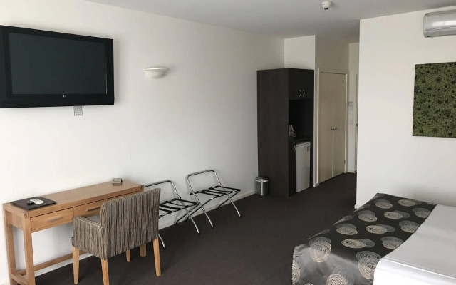 Mornington Hotel