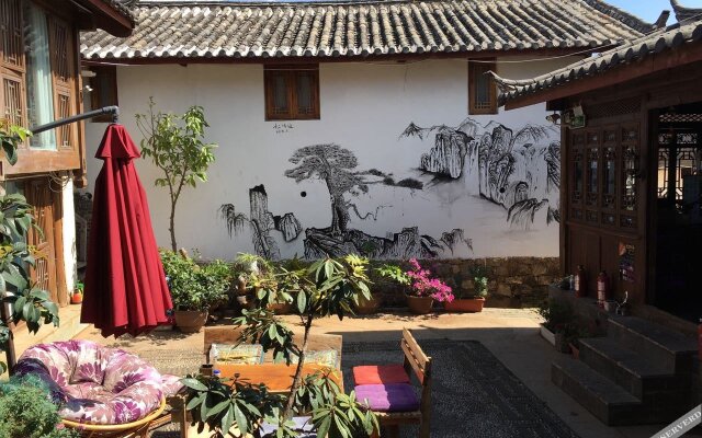 Carnation Inn - Lijiang