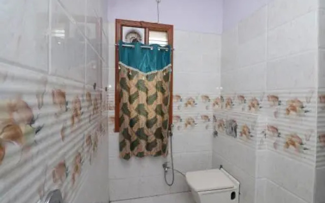 Love Guest House By OYO Rooms