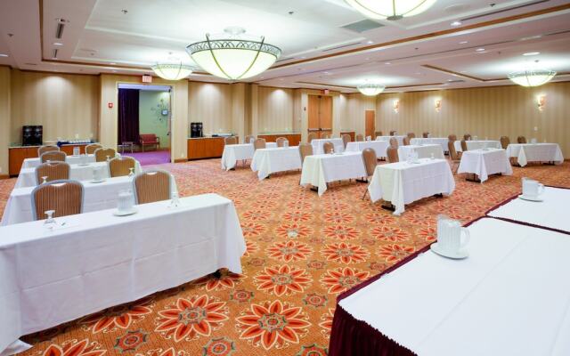 Delta Hotels Colonial Heights