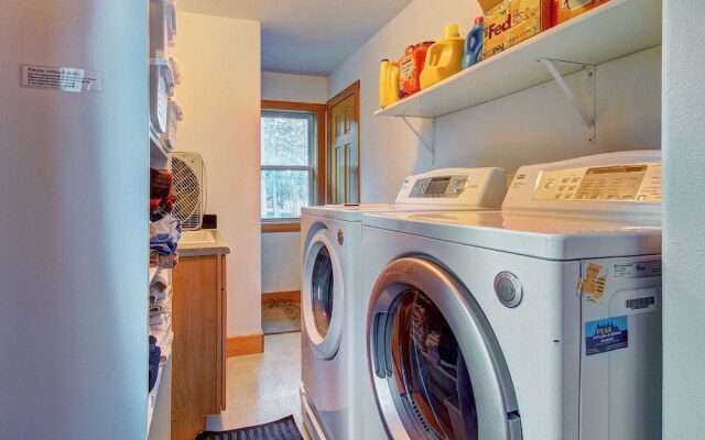 Quandary Summit Lodge 6 Bedroom Home