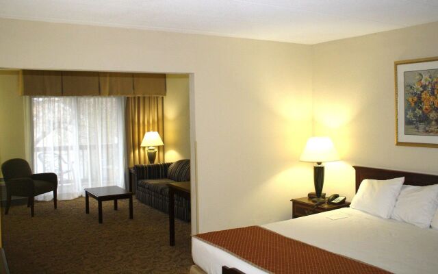 Sturbridge Host Hotel & Conference Center