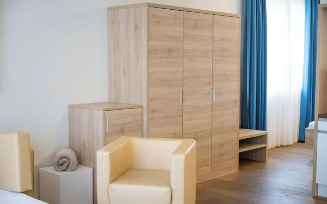 Suite With Character I Graz-süd for 2 24-7 Check-in