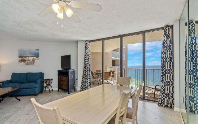 Dunes of Panama E1903 by Vtrips