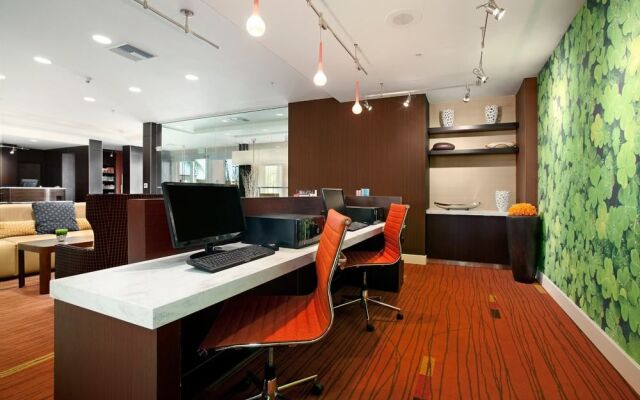 Courtyard Ventura Simi Valley