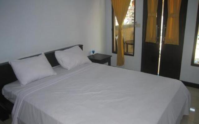 Pondok Dhevika Hotel