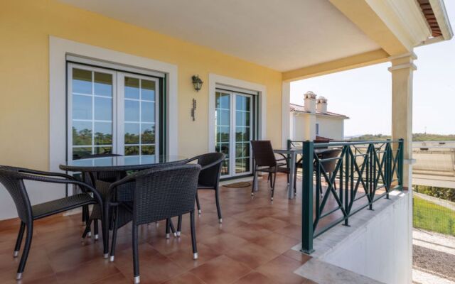 House Capitão Torres Vedras