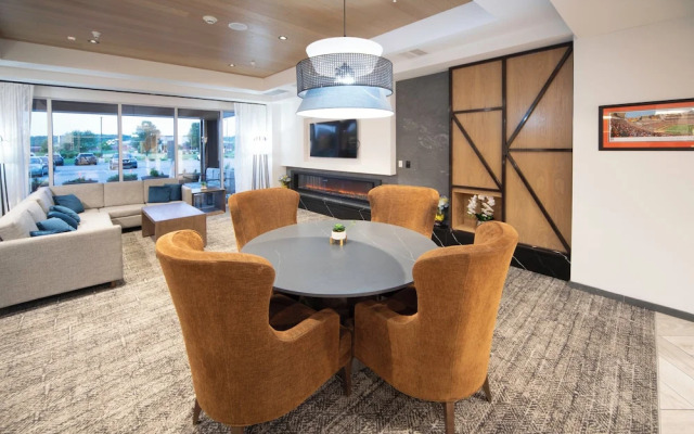 Staybridge Suites Cincinnati East Milford by IHG