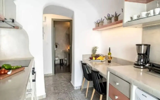 Astrea Suites Feggaropetra Cave House