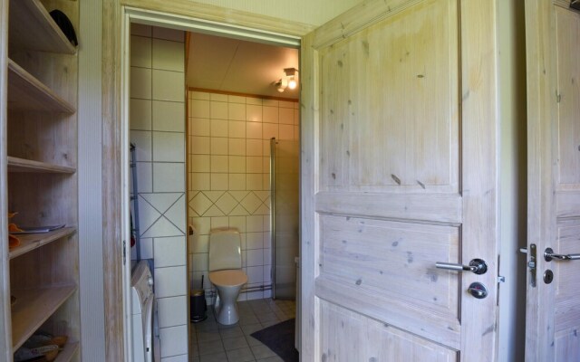 Amazing Home in Uddevalla With 6 Bedrooms, Sauna and Wifi