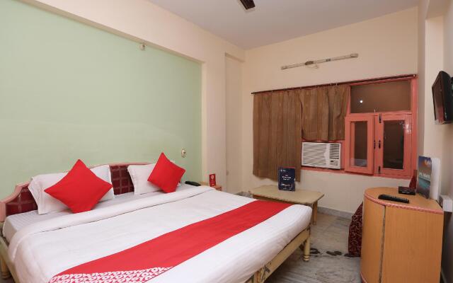 OYO 16897 Hotel Shubham Continental