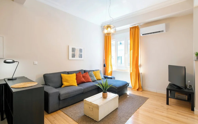 Spark 2-Bedroom Apartment in Athens