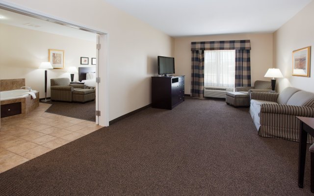 Holiday Inn Express Hotel & Suites Ft. Collins, an IHG Hotel