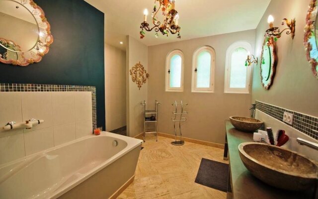 Le Mas de Roque Grise