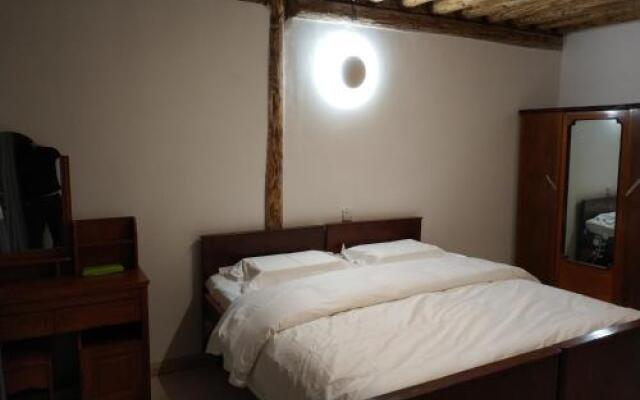 Dali Ancient Town Zhijue No.205 Guesthouse