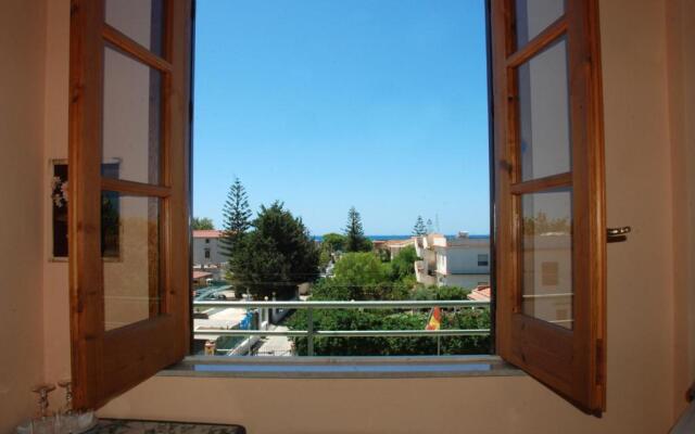 Villa Fiori Beach