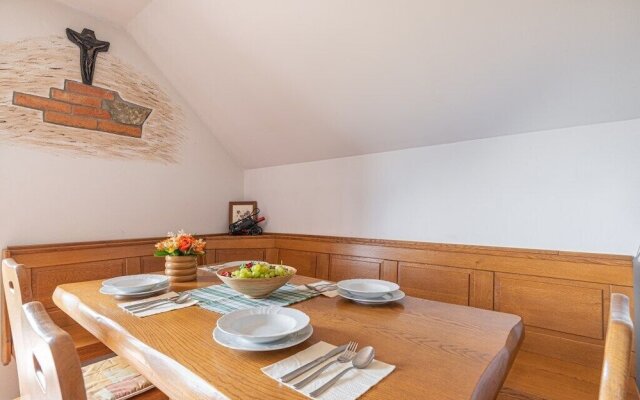 Vineyard Cottage Rataj