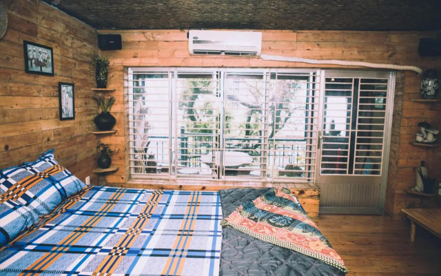 Rong Homestay