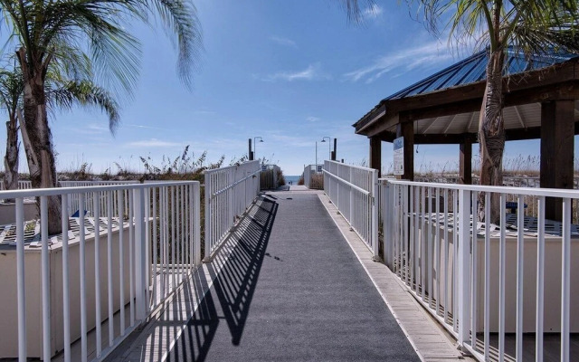 Sugar Beach 312