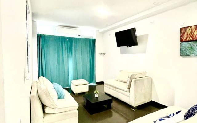 Apartmento 406 -  San Fernando, Imbanaco, Tequendama 2 Bedrooms 2 Bathrooms