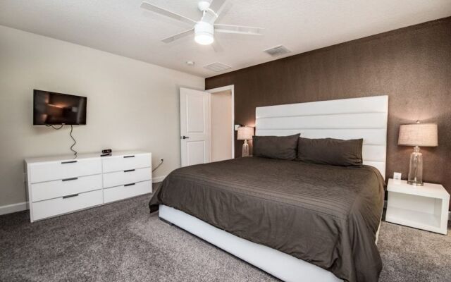 Champions Gate 1590 - Four Bedroom Townhome