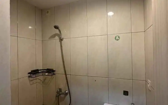 Apartemen Grand Kamala Lagoon by Happy Room's