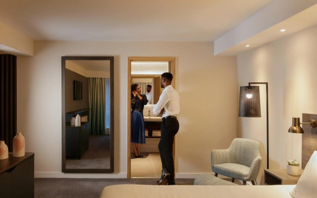 Holiday Inn Manchester Airport by IHG