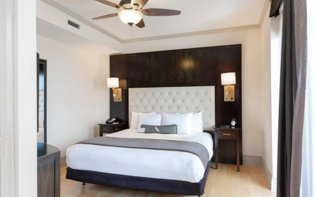 Hotel Blackhawk, Autograph Collection