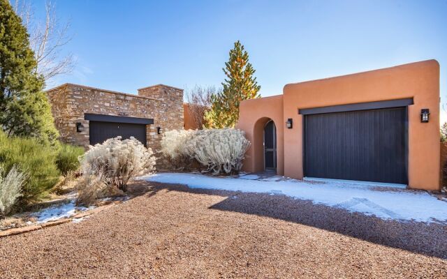 The Sunrise Retreat by Vtrips