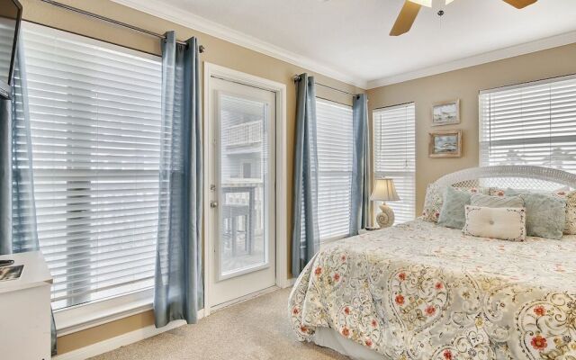 Seascape 2201 - 2 Br Condo