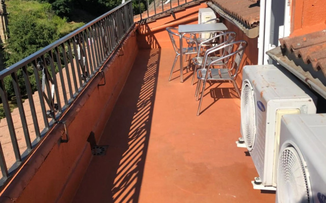 Apartamento Turistico Atico La Taberna