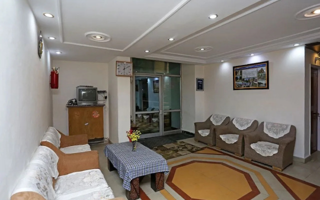 OYO 8637 Shivam Hotel