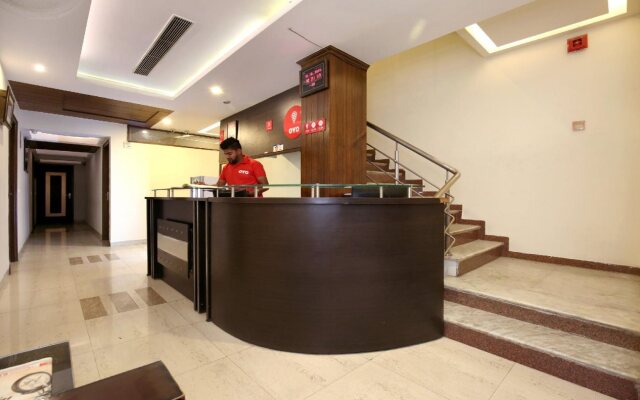 OYO 1423 Hotel Monerio
