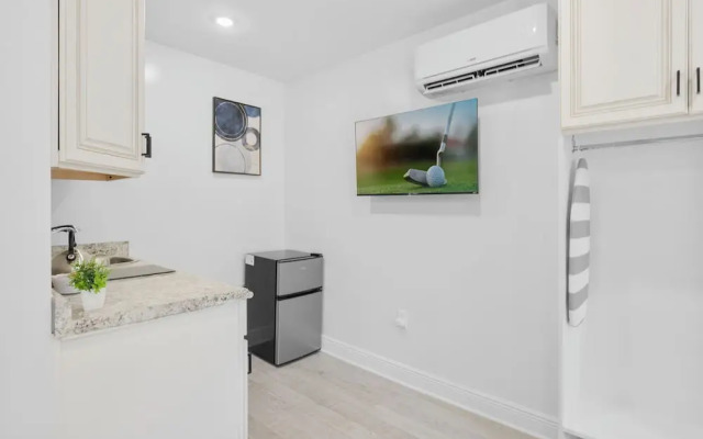 Cozy Comfortable and Quiet Suites