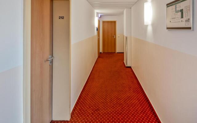 Academy Lodge Boardinghouse