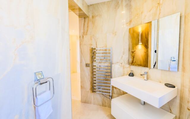 Cap des Anges AP4171 by Riviera Holiday Homes