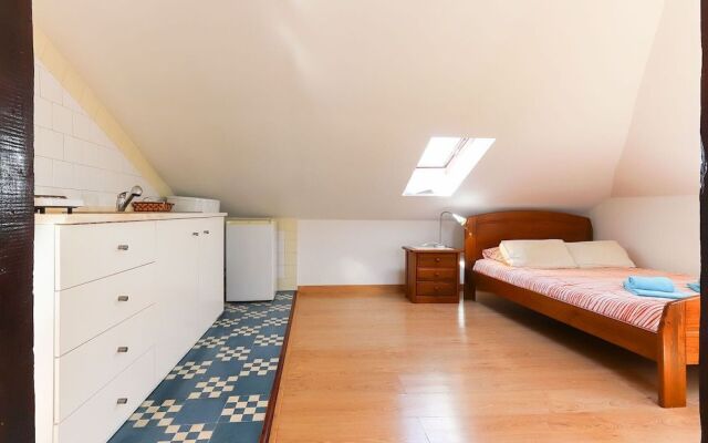 Sunny Attict Loft by Homing