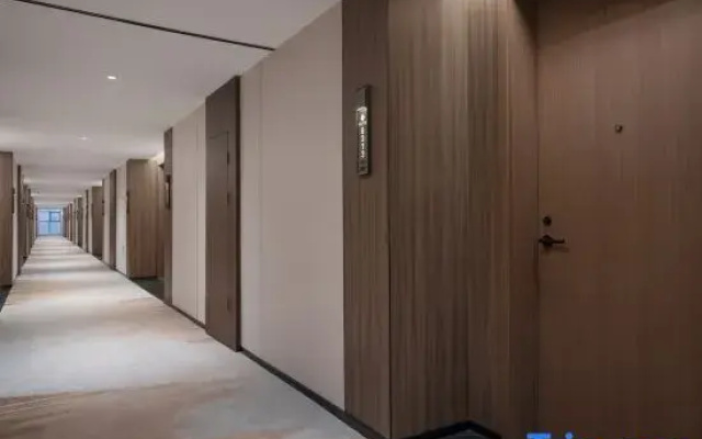 Xiangyun International Hotel (Dezhou Qingyun Beihai Park)