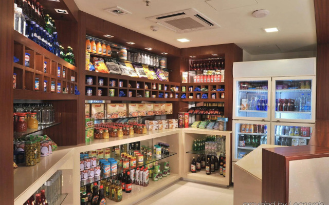 Radisson Hotel Gurugram Sohna Road City Center