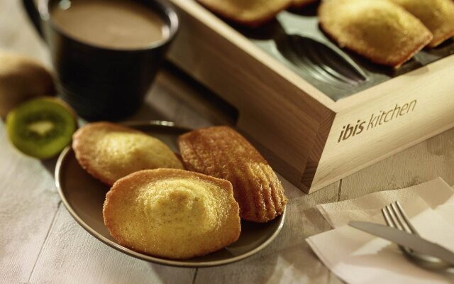 Отель Ibis Paris Montmartre Sacré-Coeur