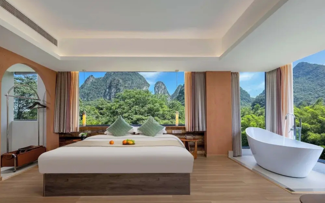 Riverside Bamboo Frest Hotel