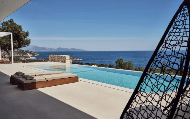 The Sall Villa