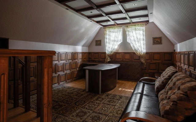 Дом Звезда 2000