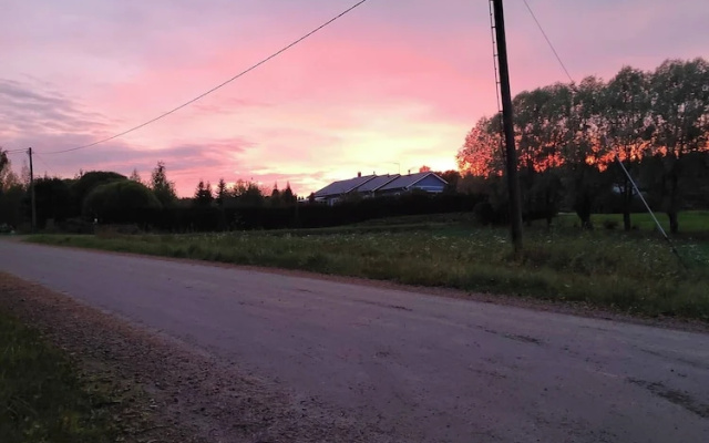 Riverfront Cottageee