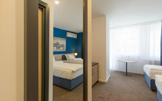 Premium Crown Suites