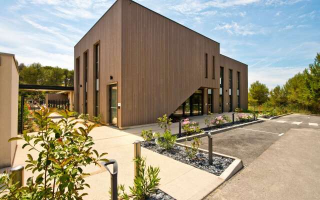 Appart'hôtel Kyriad Résidence Cabriès - Plan de Campagne