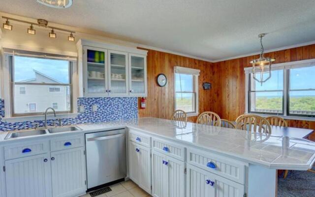 7151 - Almost South II