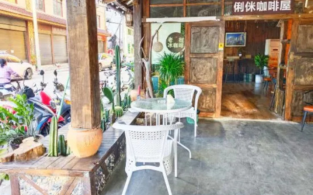 Xishuangbanna Jinghong Dajue Yunqi Resort Hotel (Manting Park Branch) – Outside – Xishuangbanna