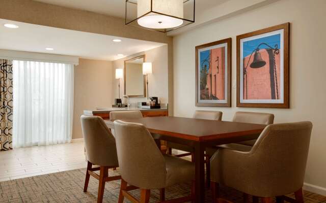 Embassy Suites by Hilton Scottsdale Resort